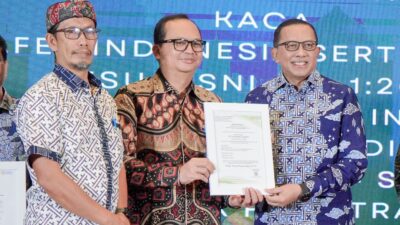 Polytama Kukuhkan Posisi sebagai Pelopor Petrokimia Hijau dengan Sertifikasi Emisi GRK