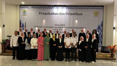 Ketua KONI Kota Cirebon M Handarujati Kalamullah Hadiri Pelantikan Pengurus PERWOSI Kota Cirebon Periode 2026-2030