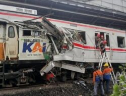 KAI Daop 3 Cirebon Sampaikan Permohonan Maaf atas Dampak dari Insiden di Stasiun Bekasi Timur
