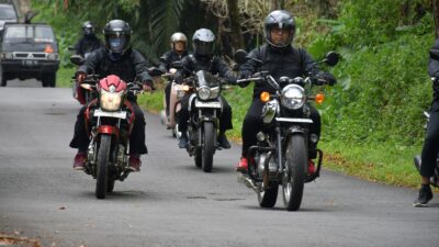 Riding Puluhan Kilometer, Fungsi Produksi 1 Pertamina Patra Niaga Kilang Balongan Salurkan Santunan Rp10 Juta