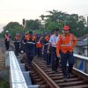 Sambut Libur Panjang Idul Adha, KAI Daop 3 Cirebon Intensifkan Pemeriksaan Prasarana Sarana Kereta Api